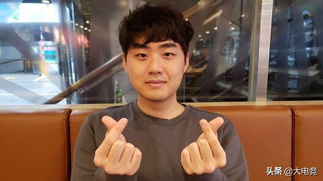 爱游戏官网-SKT不断突破！，Ning连续十场比赛得分超过晋级下一阶段再创辉煌时刻-爱游戏官网